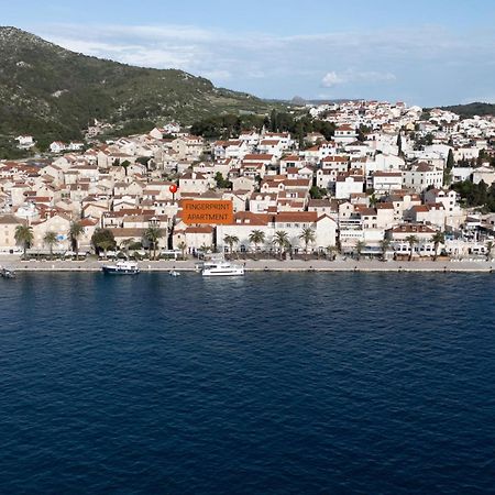 Fingerprint Central Apartment 5 Min From Center & Beach Hvar Town Exterior photo