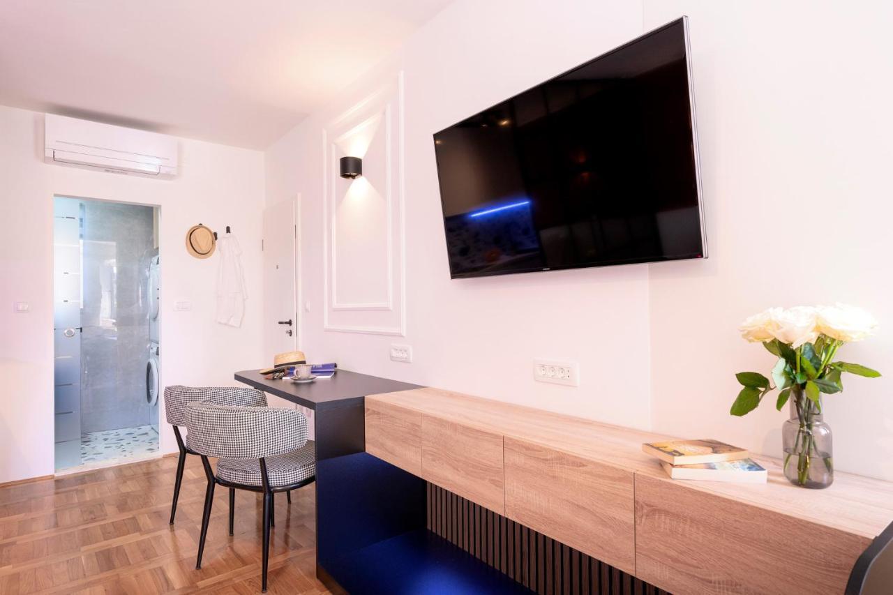 Fingerprint Central Apartment 5 Min From Center & Beach Hvar Town Exterior photo